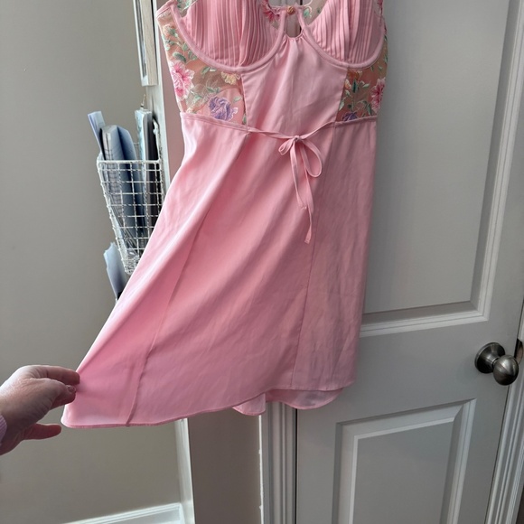 New! FOR LOVE & LEMONS Pastel Watercolor Rose Dress 45041 - Picture 8 of 14